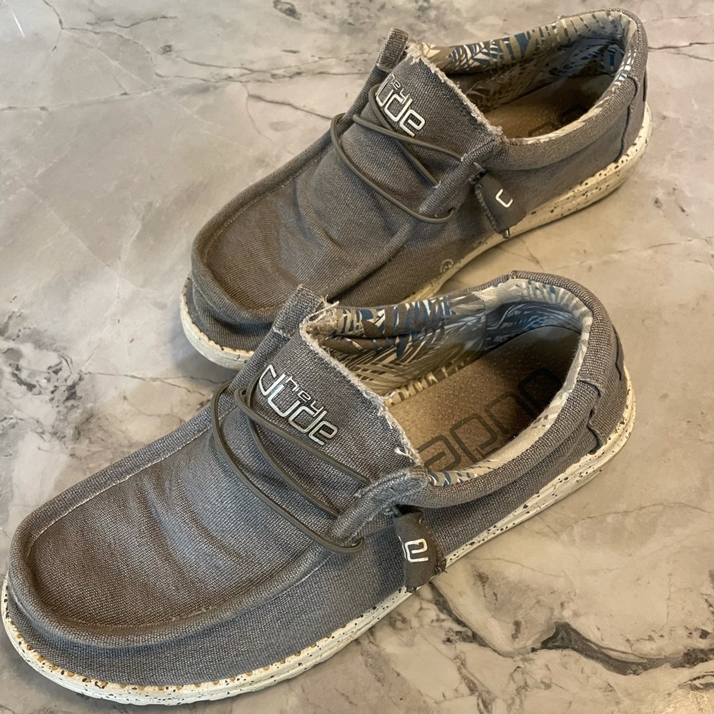 Hey Dude Wally shoes excellent condition